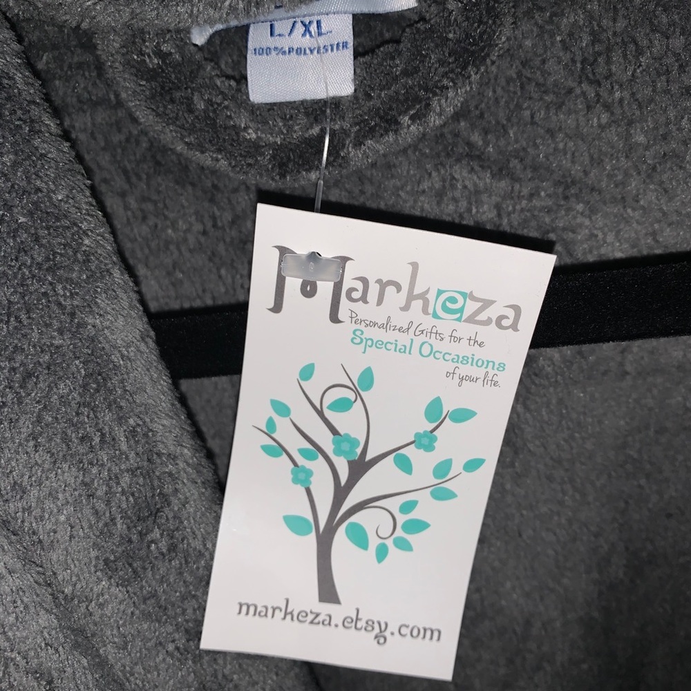 Monogrammed Dark Gray Robe - Picture 4 of 4